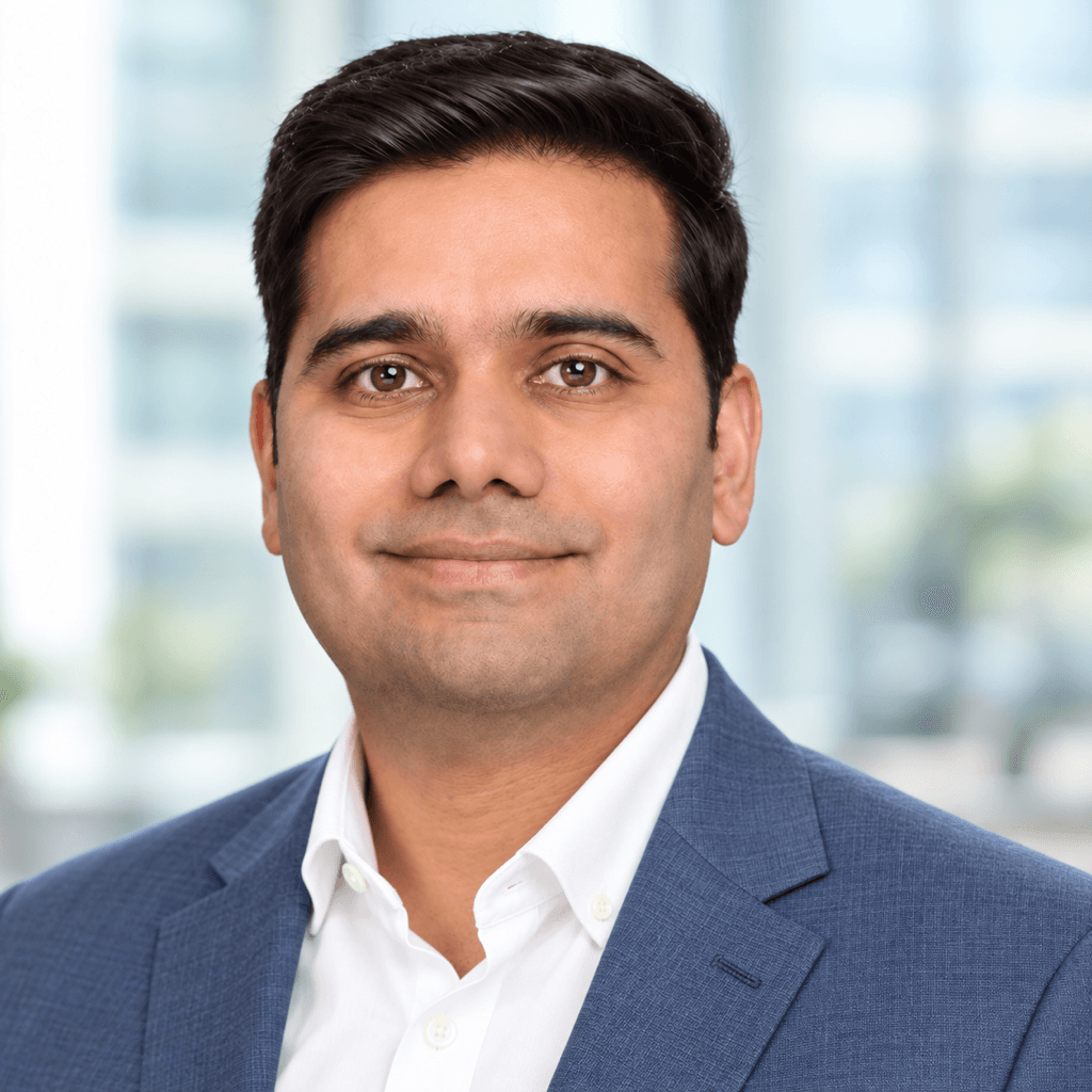 Siddharth Sharma headshot